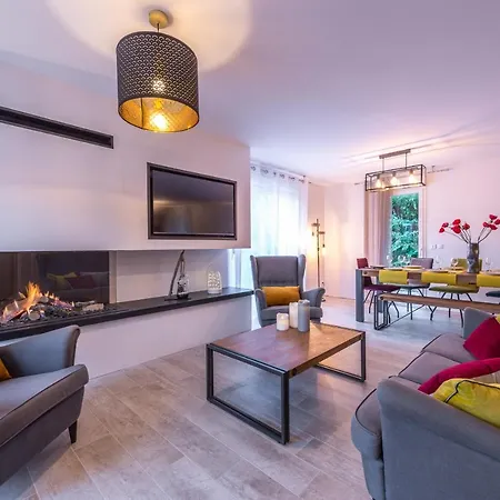 Casa de Férias La Maison Du Port, Exclusivite Lla Selections By Location Annecy Saint-Jorioz