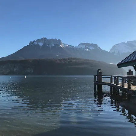 Casa de Férias La Maison Du Port, Exclusivite Lla Selections By Location Annecy *